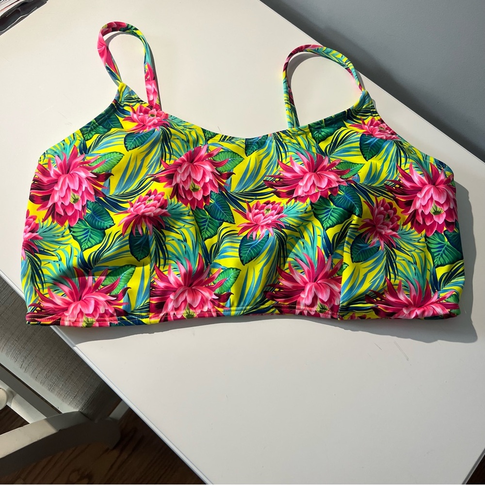 Curvy Beach Yellow Lotus scoop bikini top